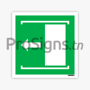 E034 - Faire coulisser la porte vers la gauche pour ouvrir